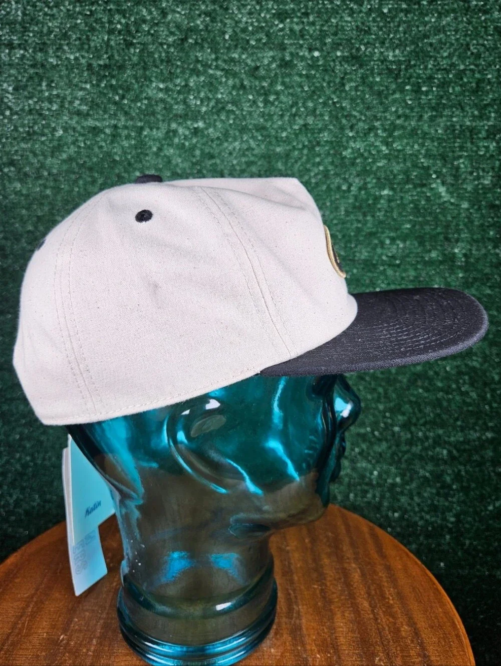 NWT Katin Two-Tone Canvas Snapback Hat / Size - OSFM / Ivory & Black